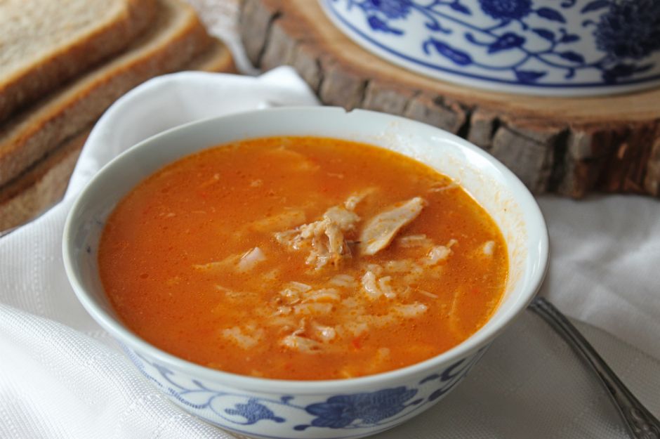 Tavuk Çorbası (Salçalı Acılı)